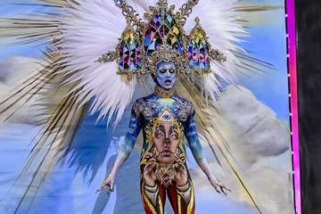 Tapicería Peñate, de Telde, se lleva el tercer premio del concurso de Maquillaje Corporal de 'Studio 54'/Lpcarnaval.